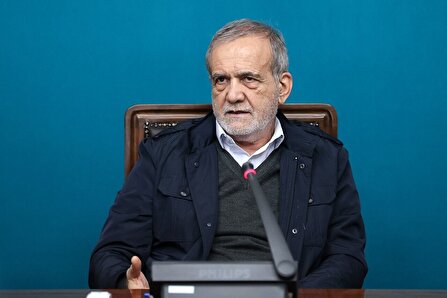 مردم دستاورد‌های نیرو‌های مسلح را با صرفه‌جویی در میدان اقتصادی تکمیل کنند