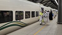سفر زائران ایرانی حج با قطار سریع‌السیر