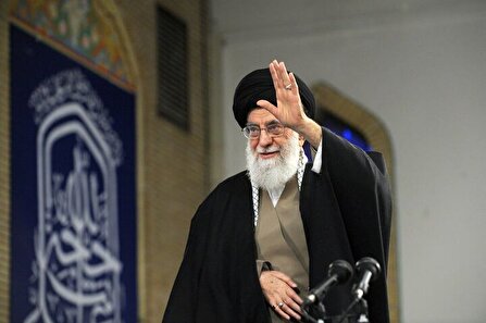 برگزاری مراسم بدرقه و تشییع پیکر رهبر شهید در شهر‌های قم، مشهد و تهران