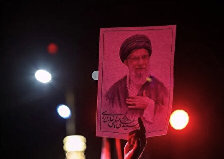 مراسم وداع و تشییع رهبر شهید انقلاب پس از دهه اول محرم برگزار می‌شود