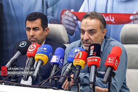 نشست تخصصی اقتصاد مقاومتی و تبیین الگوی قرارگاه جنگ اقتصادی