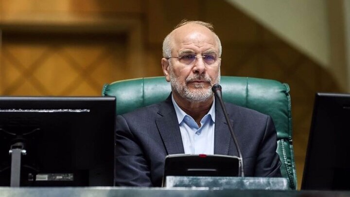 پیام تبریک عراقچی در پی انتخاب مجدد محمدباقر قالیباف به ریاست مجلس