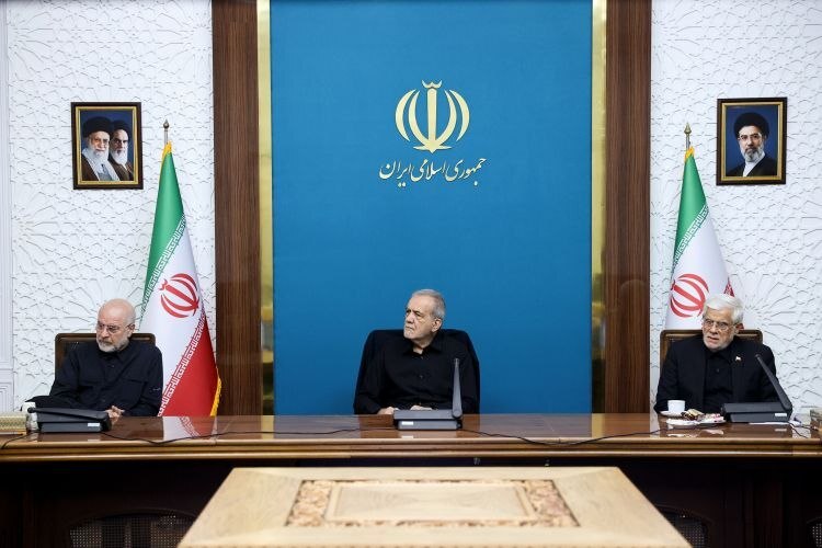 فراخوان اهالی قلم برای حضور در آیین وداع با قائد شهید امت