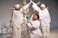 داستان آزادگی برای بچه‌ها روی صحنه
