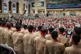 سرودخوانی بسیجیان در مراسم روز بسیج در حسینیه امام خمینی (ره)