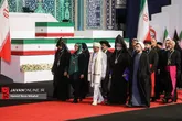 ادای احترام مهمانان و مسئولان خارجی به پیکر رهبر شهید انقلاب ایران