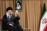 رهبر انقلاب: جمهوری اسلامی در مقابل افراد تخریب‌گر کوتاه نخواهد آمد و مزدوری بیگانگان را تحمل نمی‌کند