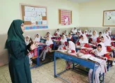 رسالت معلم فراتر از آموزش است