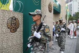 افتتاح پایگاه آموزش نظامی جان‌فدا در میدان هفت تیر تهران