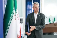 نخبگان خروج از NPT را می‌خواهند