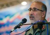 ملت ایران هیچ گاه در برابر قدرت ها تسلیم نمی شود