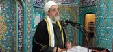 بسیج و سپاه ستون فقرات و شاهرگ نظام هستند