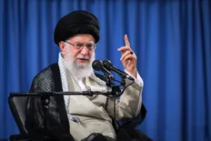 «بی‌تقوایی» یک ملت را به زانو درمى‌آورد