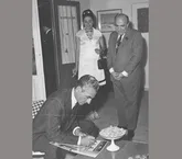 صدر اعظمی که جز چاکری هنری نداشت!