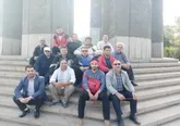 حضور بسیجیان منطقه در مزار شهدای عینالی و غبار روبی آنها