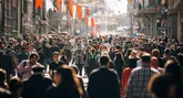 خط قرمز بدلباسی در قاره سبز/ جریمه ۵۴۶ دلاری برای لباس کوتاه