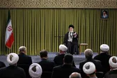 رهبر انقلاب: آقایان نامزدها در مباحثات خود از اظهارات دشمن شادکن پرهیز کنند