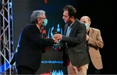 تندیس بهترین فیلمنامه جشنواره مقاومت به آذربایجان‌شرقی رسید