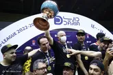 حاتمی: پری پتی بامعرفت‌تر از خیلی هاست