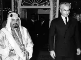 اگر بحرین بی‌خاصیت است باید کویر لوت را هم واگذار کنیم!