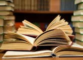 7هزار جلد کتاب باموضع ایمنی در دستان کلاس اولی های بانه