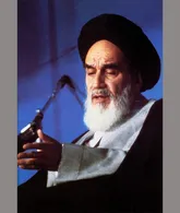 مردم در حال عزاداری هستند در خارج می‌گویند آن‌ها شادی می‌کنند!