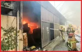 مرگ ۲ کارگر در آتش انبار چوب‌