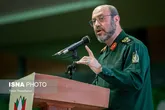 سردار سلیمانی نماد تمام عیار استکبار ستیزی در محور مقاومت