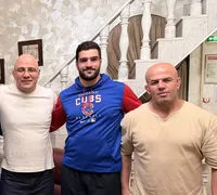 دیدار فردین معصومی با غول سنگین وزن کشتی جهان/ امیررضا با تایمازوف سرشاخ می‌شود!