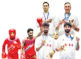 تاج‌گذاری شاگردان گنج‌زاده در ژاپن