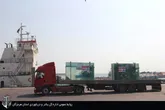 صادرات 1300 تن شیشه ساختمانی از بندر لنگه به قطر