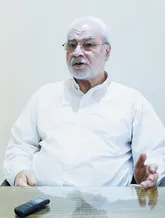قابل اعتماد نبودن قدرت‌ها
درس نهضت ملی بود