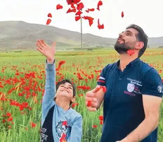 یک جان داریم فدای این راه 