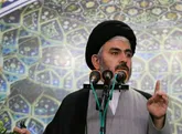 نوک پیکان هجمه دشمنان ولی فقیه و رهبری است