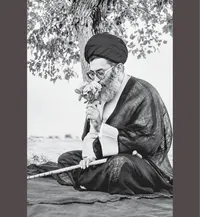 معماری عروج از جهان به سان بوییدن یک گل 