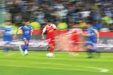 فوتبال متمول در حسرت ستاره