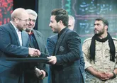 قاليباف: به خاطر حمايت شهرداري از مدافعان حرم زخم زبان‌ها شنيده‌ام