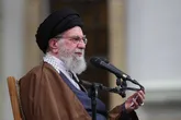رهبر انقلاب: اینکه بگوییم چرا سفارت آمریکا را تسخیر کردند و مشکل ما با آمریکا از ۱۳ آبان آغاز شد، حرف دقیقی نیست