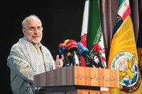 نه منتظر می‌مانیم، نه تسلیم می‌شویم  با قدرت رفع تحریم می‌کنیم