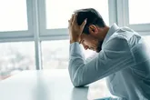 نقش یوگا در کاهش علائم افسردگی