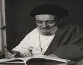 ۴ دلیل برای رد ادعای سازمان سیا در رابطه با نقش آیت‌الله کاشانی در کودتای ۲۸ مرداد