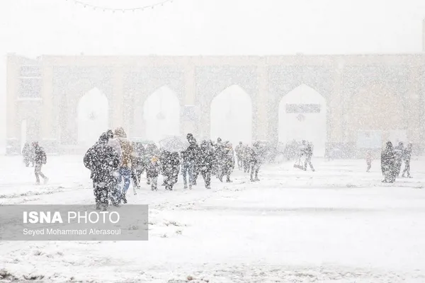 بارش اولین برف زمستانی مشهد