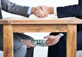 بررسی قوانین بازدارنده فساد اداری و ارزیابی تعارض قوانین