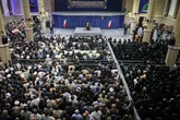 رهبر انقلاب: هیچ منفعتی برای امت اسلامی بالاتر از اتحاد نیست، اگر امت اسلامی متحد باشند غزه اتفاق نمی‌افتد و یمن تحت فشار قرار نمی‌گیرد