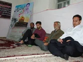 دیدار ملی‌پوش فوتبال ایران با خانواده نخستین شهید مدافع حرم