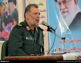 غربی ها سعی دارند ایرانیان را از مسیر معنویت دور کنند