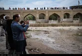 آب زاینده‌رود امروز به جریان می‌افتد