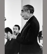 وابسته‌سازی هرچه بیشتر پهلوی دوم با اهرم تحمیل نخست وزیر