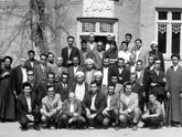 نمادی از تضاد تعلیم و تربیت دینی با آموزش پهلویستی!