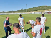 نبرد با دستان خالی